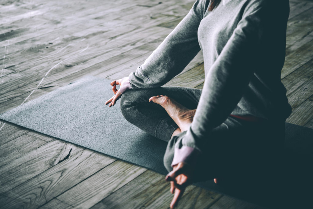 5 Técnicas de yoga para descansar mejor
