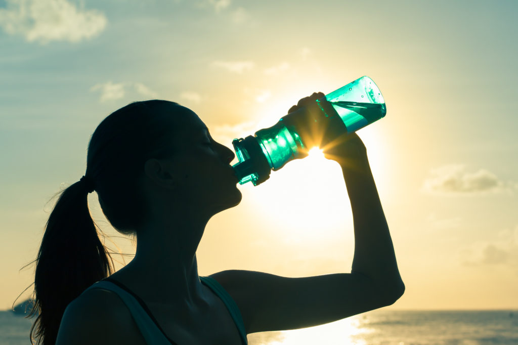 Hidratación, ¿por qué beber más agua en verano